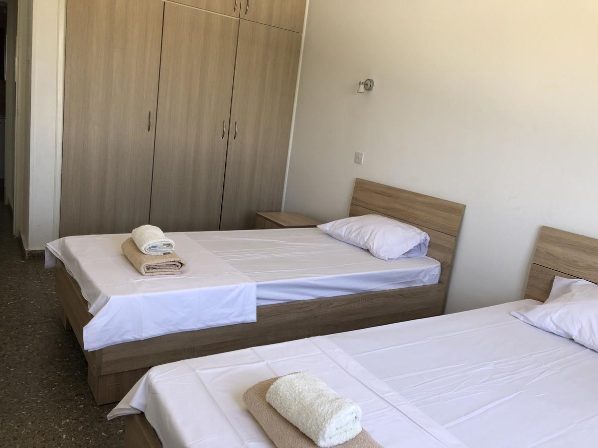 Kasapis Apts Larnaca Extérieur photo
