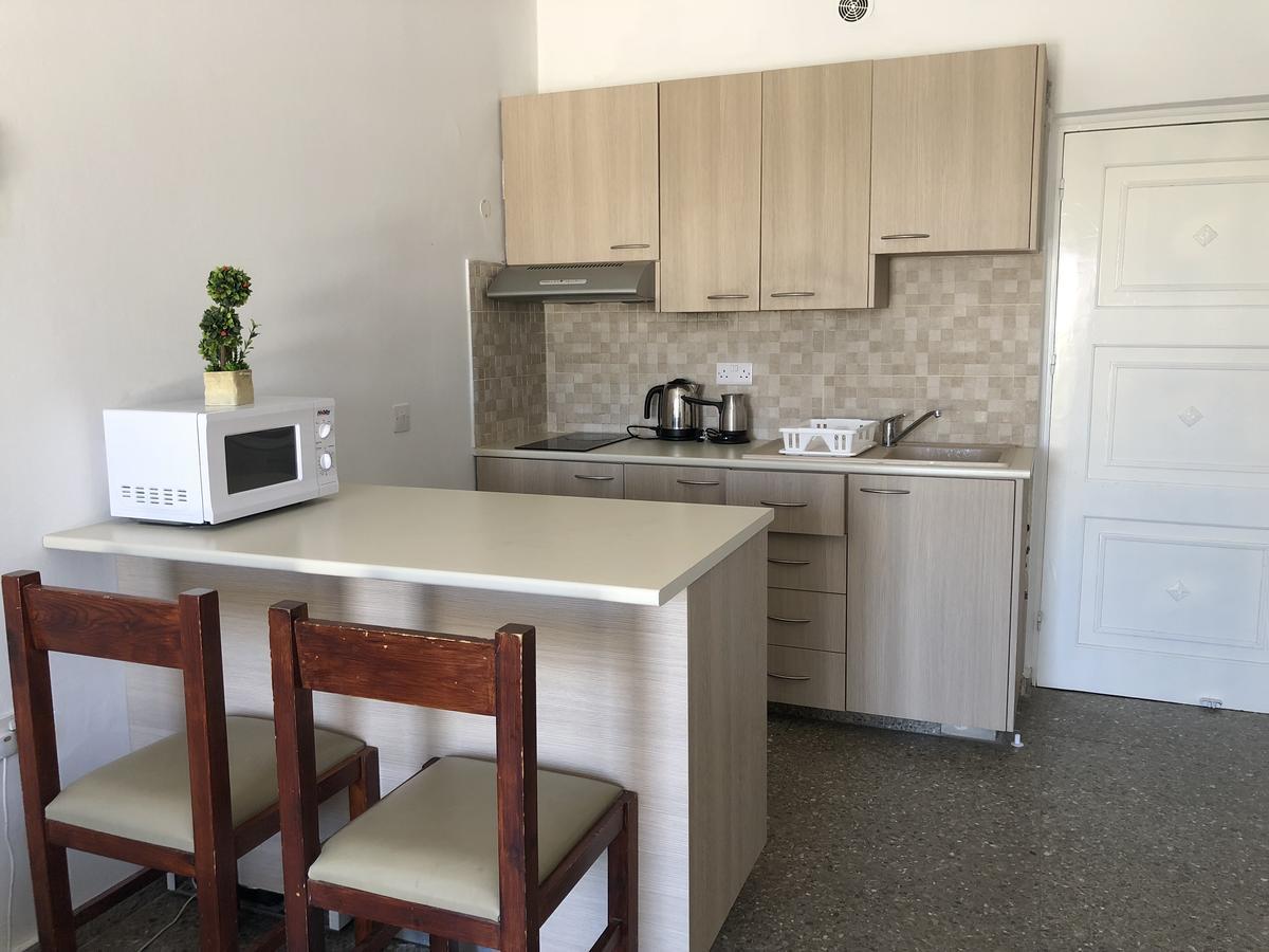 Kasapis Apts Larnaca Extérieur photo