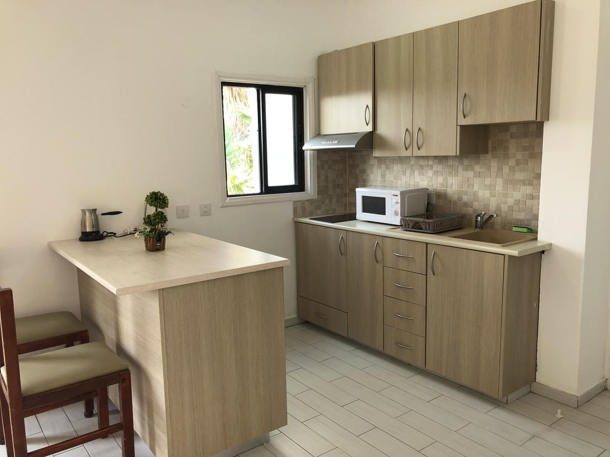 Kasapis Apts Larnaca Extérieur photo