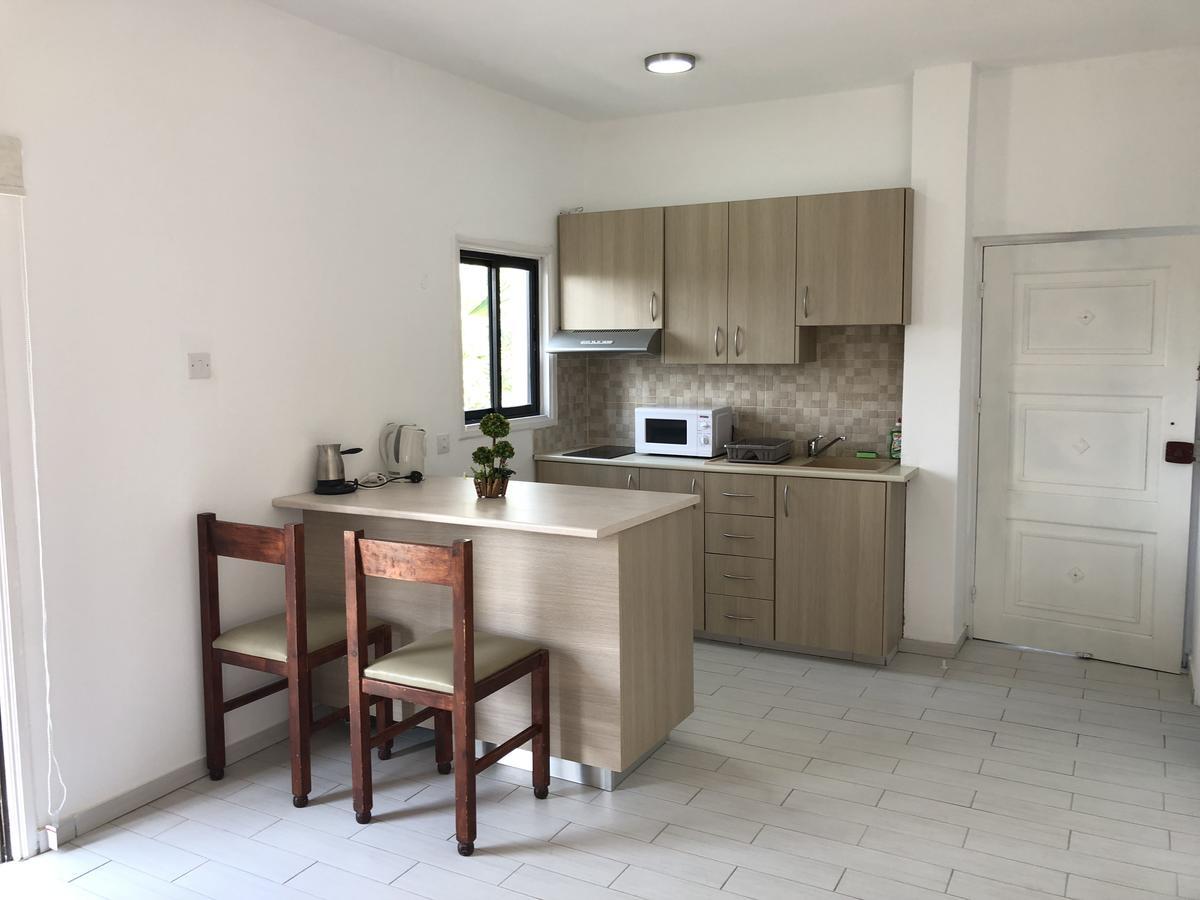 Kasapis Apts Larnaca Extérieur photo
